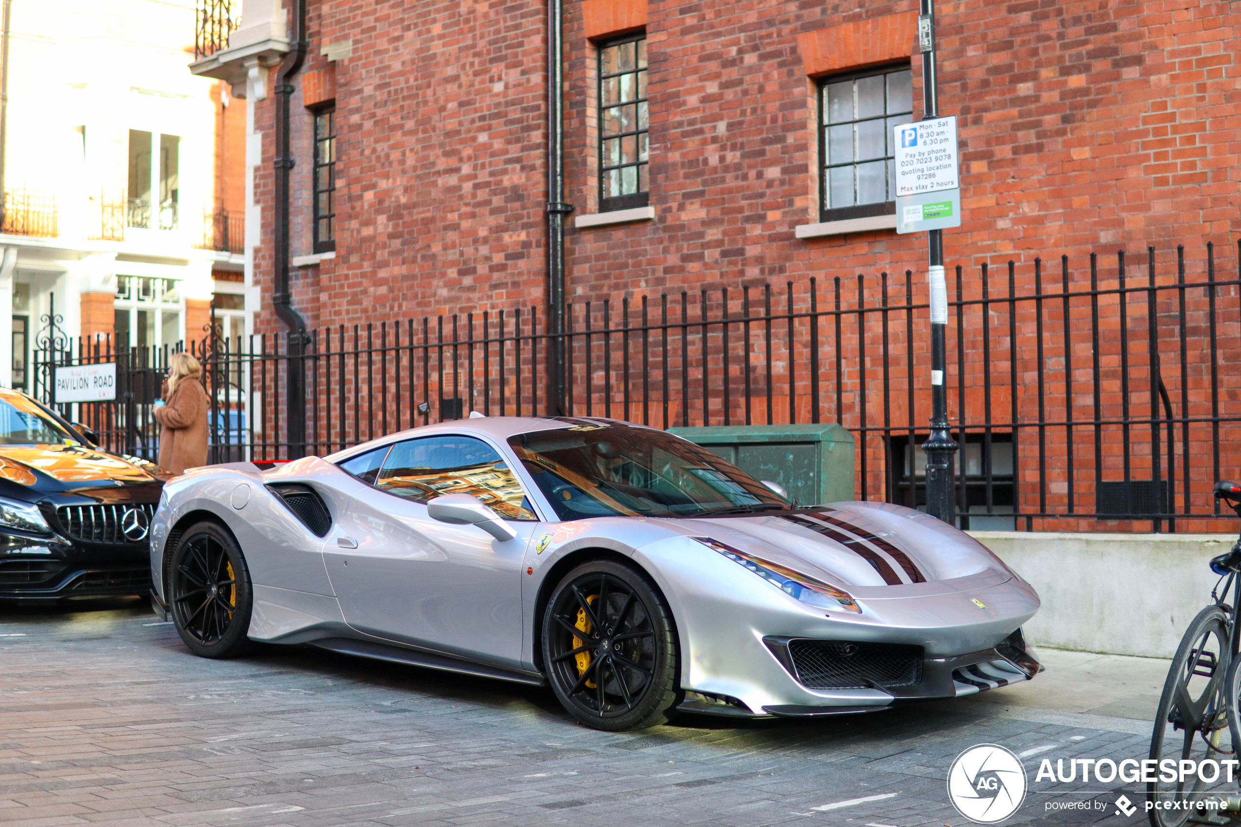 Ferrari 488 Pista