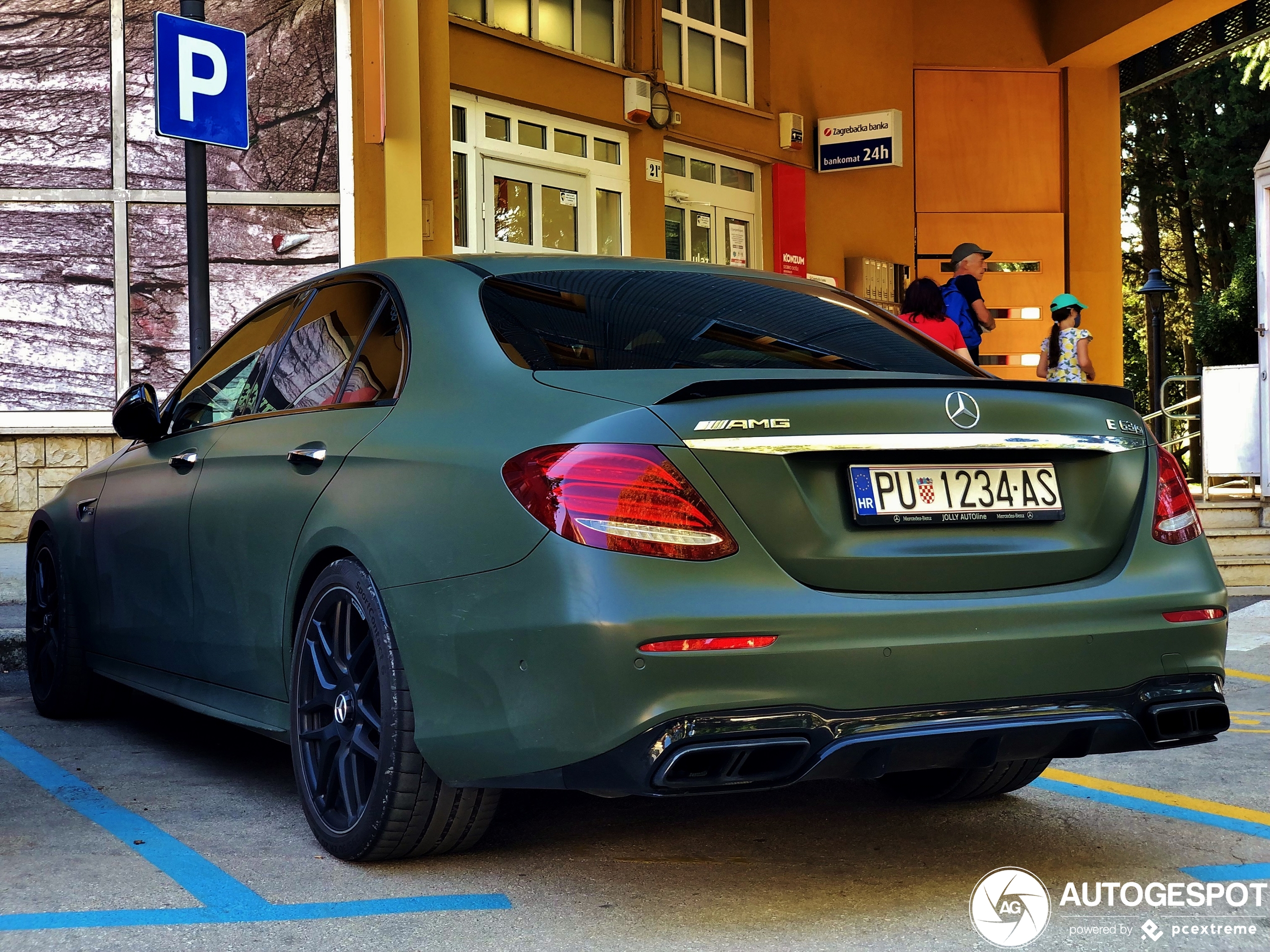 Mercedes-AMG E 63 S W213