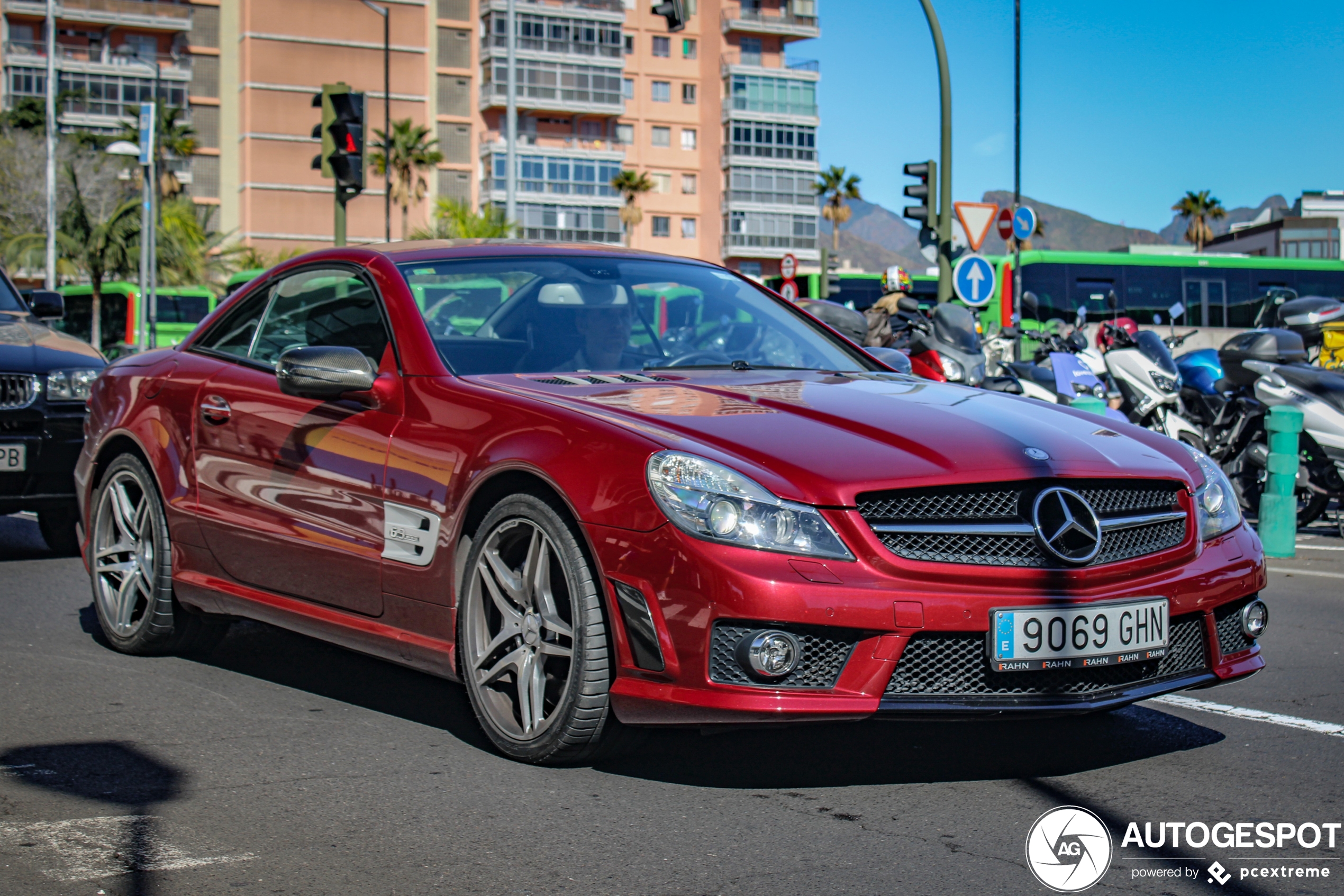 Mercedes-Benz SL 63 AMG