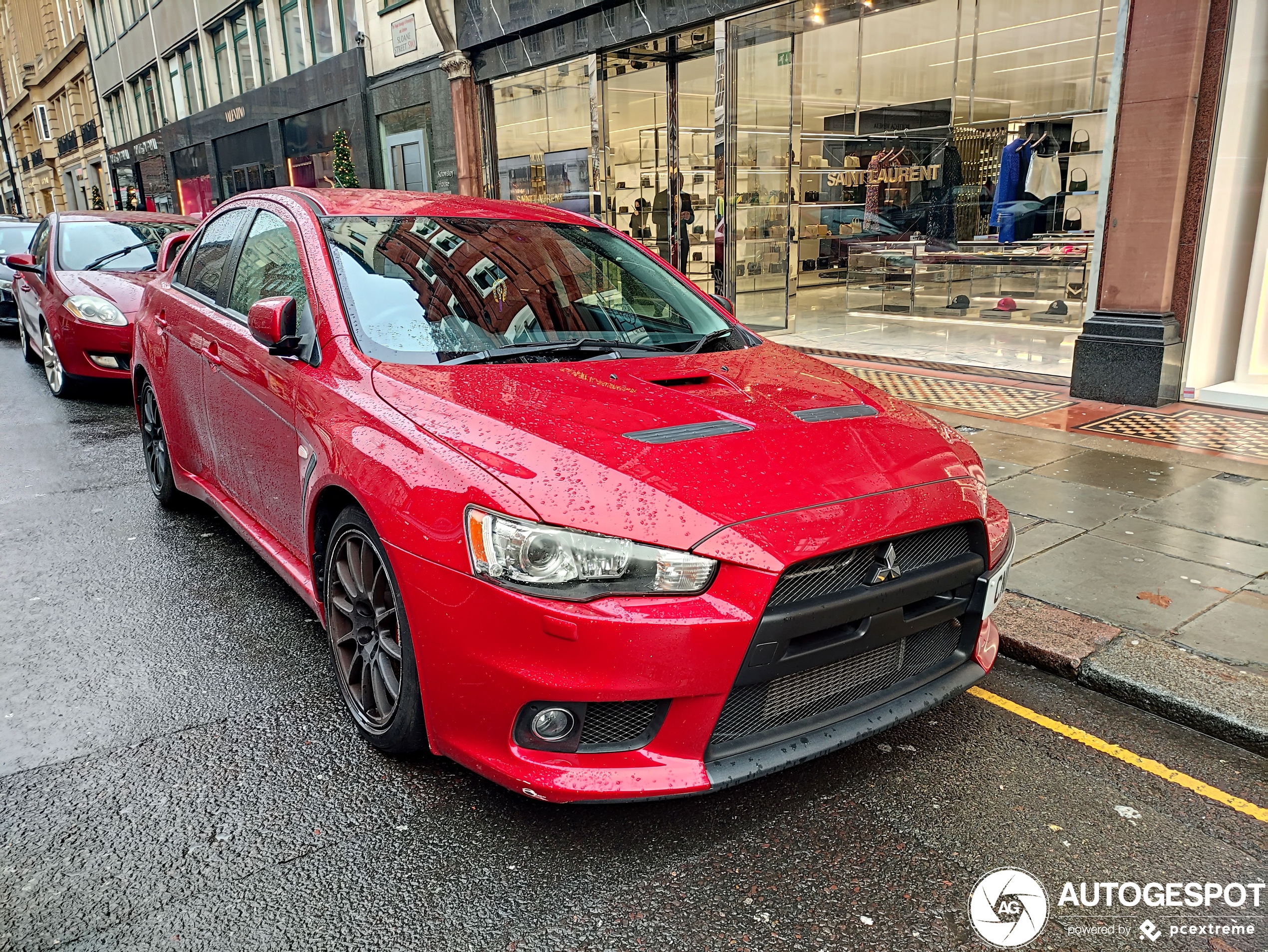 Mitsubishi Lancer Evolution X GSR FQ-300