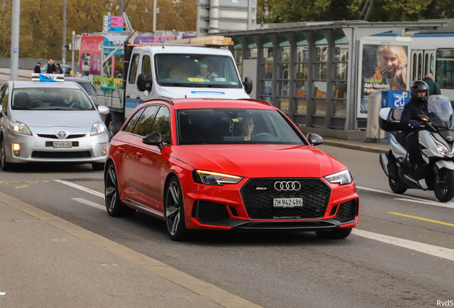 Audi RS4 Avant B9