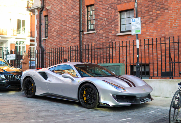 Ferrari 488 Pista
