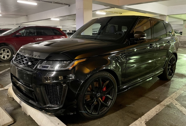 Land Rover Range Rover Sport SVR 2018 Carbon Edition