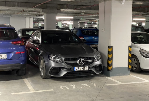 Mercedes-AMG E 63 S W213