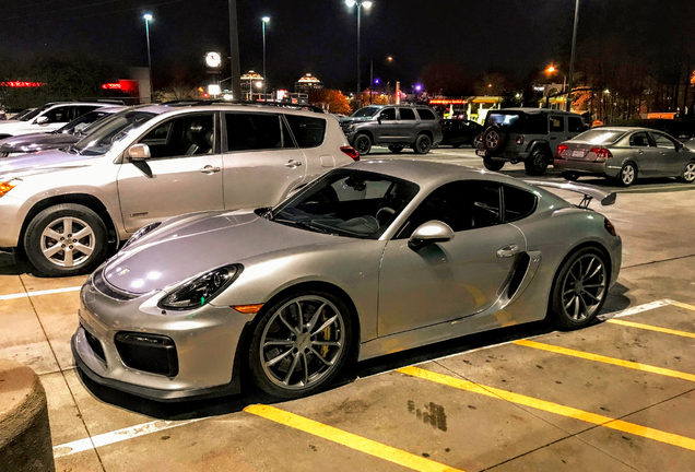 Porsche 981 Cayman GT4