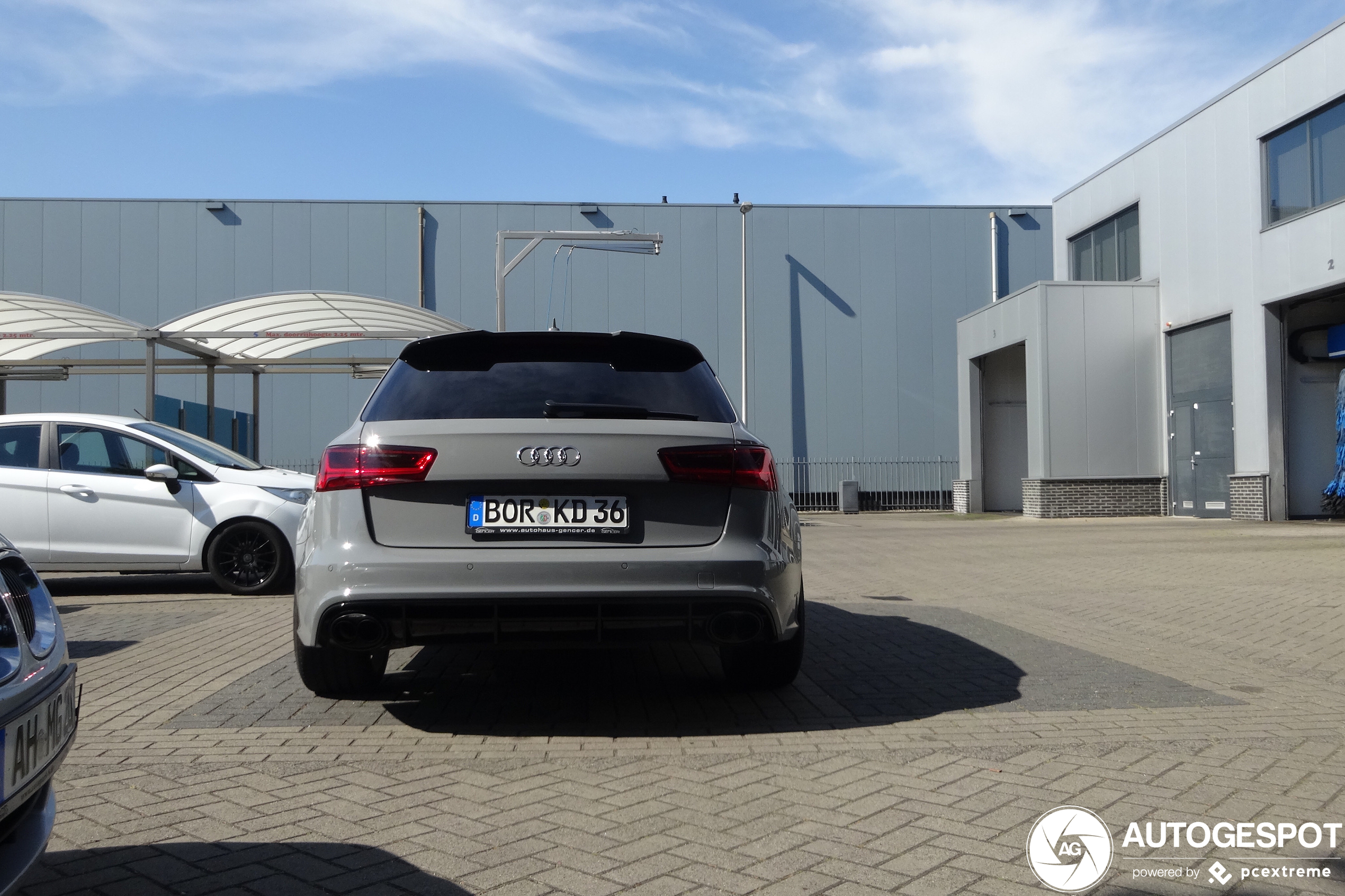 Audi RS6 Avant C7 2015