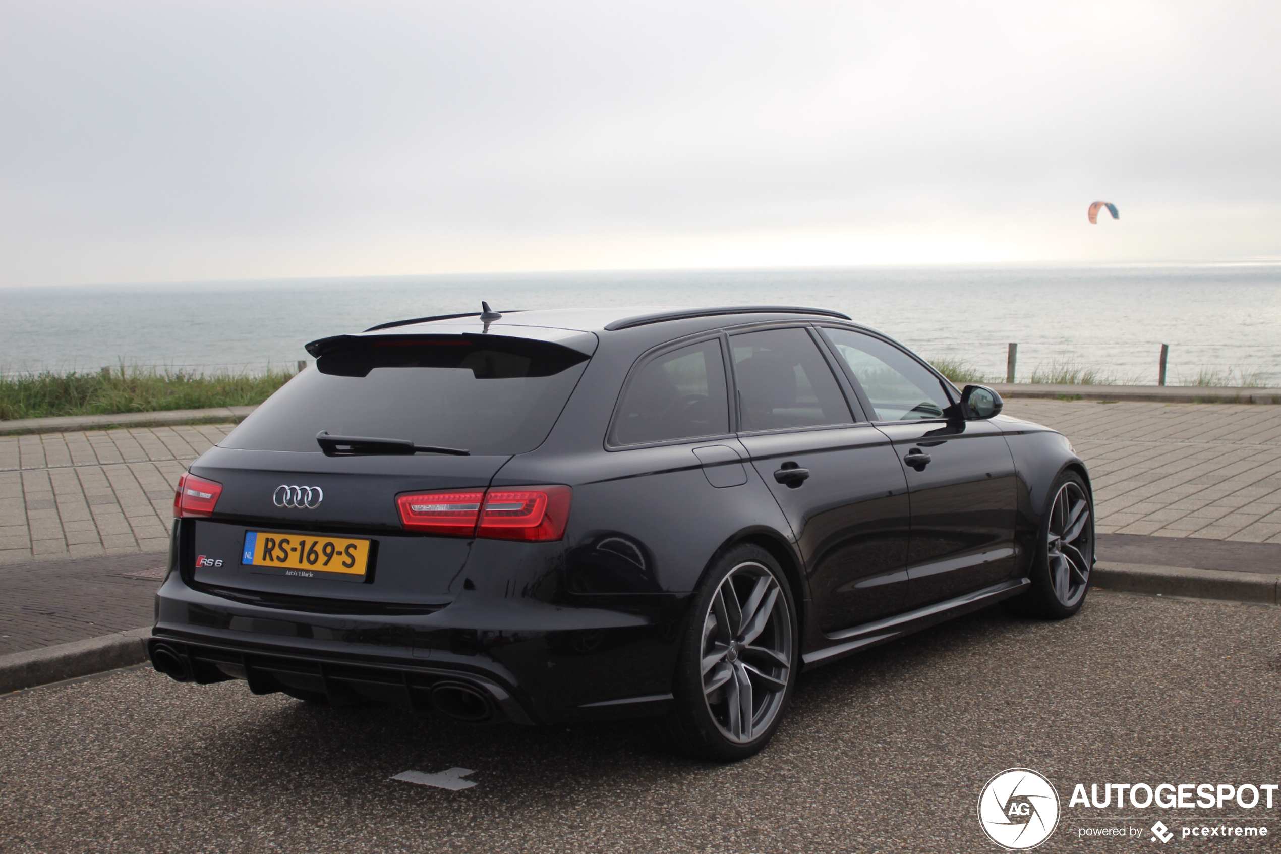 Audi RS6 Avant C7