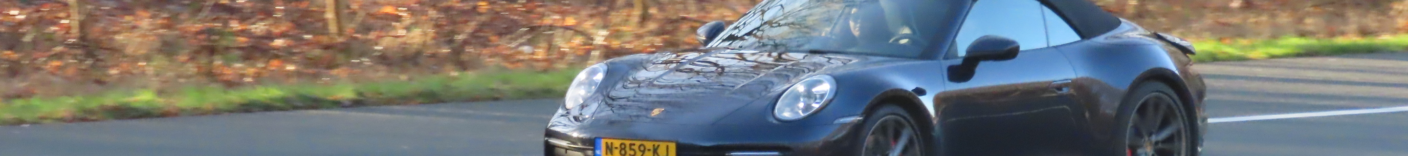 Porsche 992 Carrera 4S Cabriolet