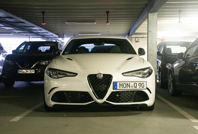 Alfa Romeo Giulia Quadrifoglio 2020