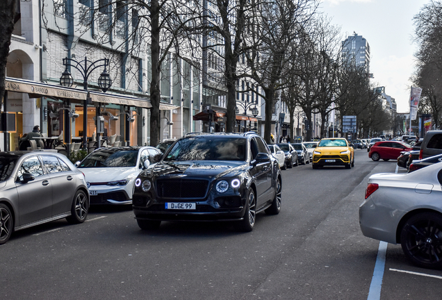 Bentley Bentayga Black Edition