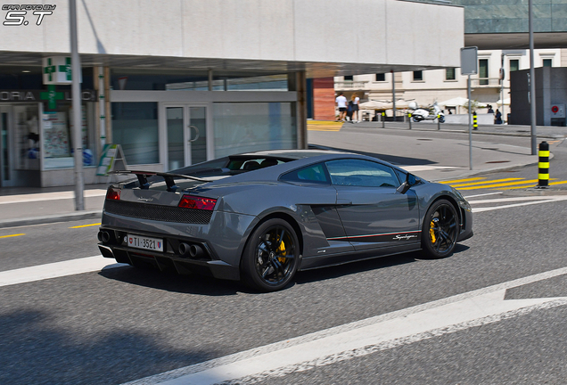 Lamborghini Gallardo LP570-4 Superleggera