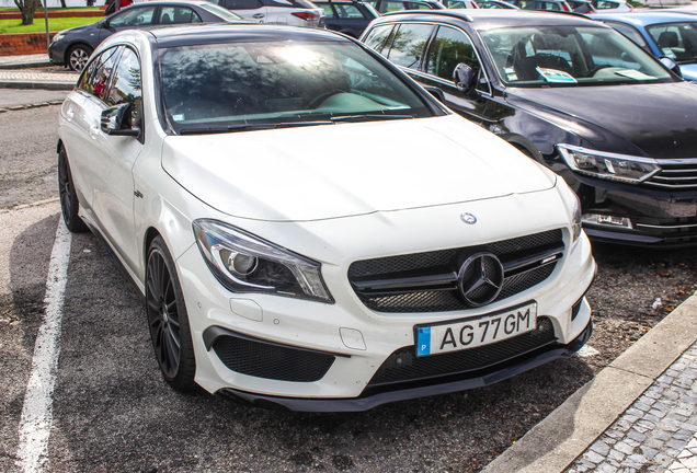 Mercedes-Benz CLA 45 AMG Shooting Brake