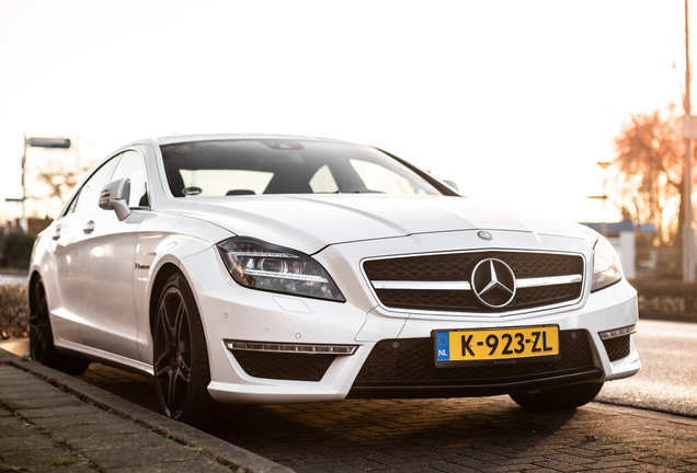 Mercedes-Benz CLS 63 AMG C218