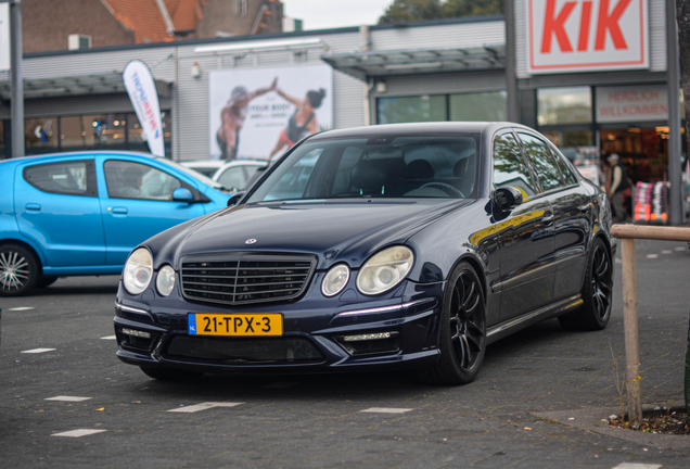 Mercedes-Benz E 55 AMG