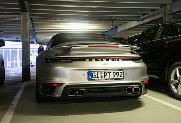 Porsche 992 Turbo Cabriolet