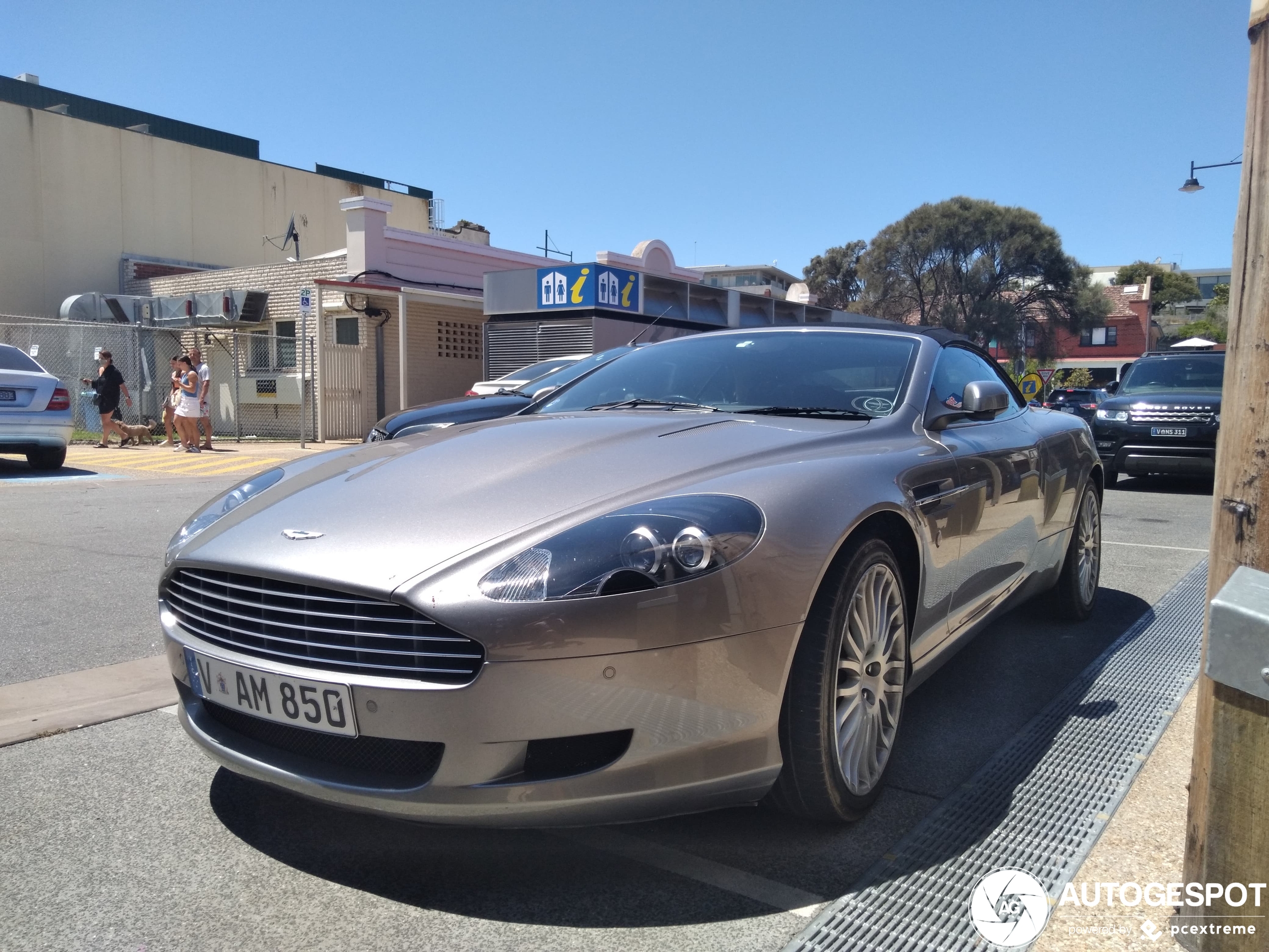 Aston Martin DB9 Volante