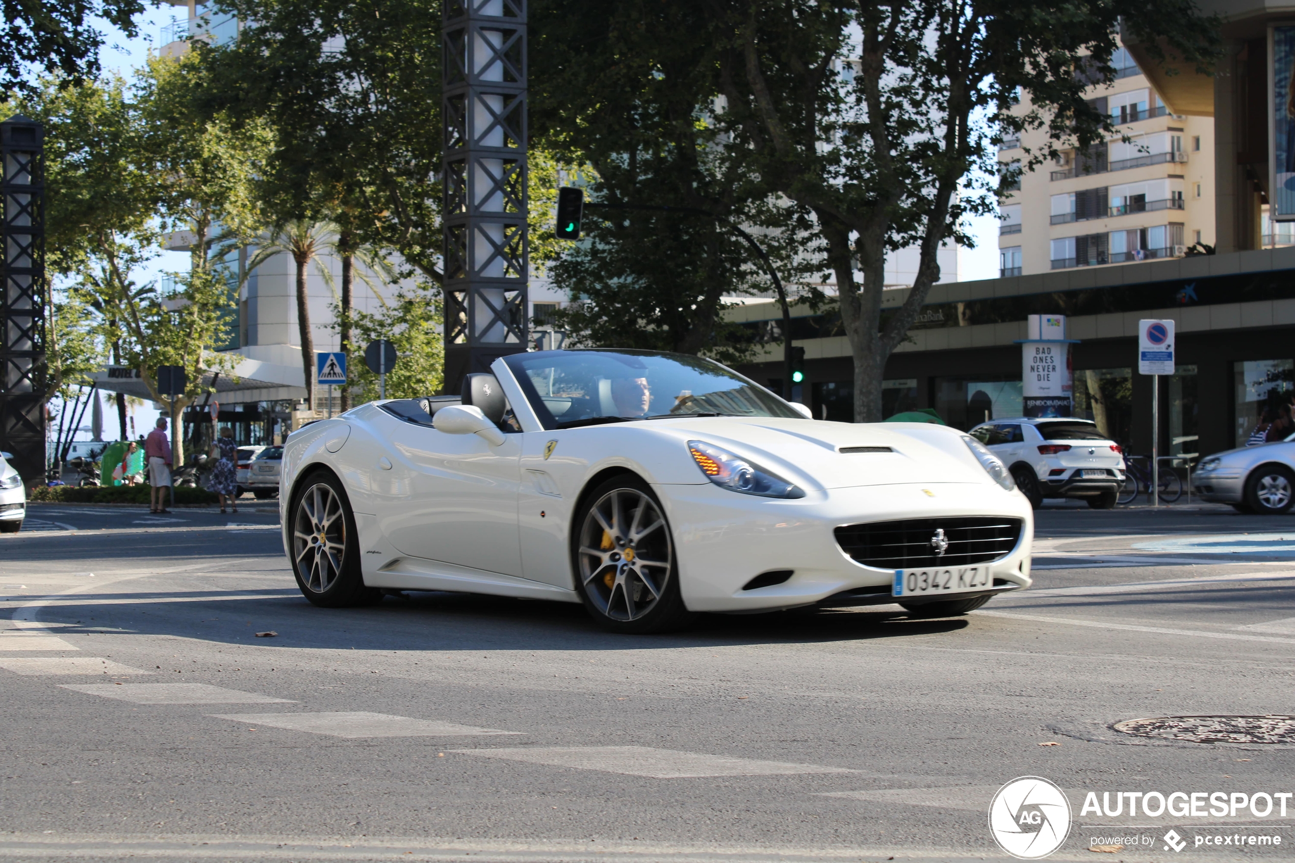 Ferrari California