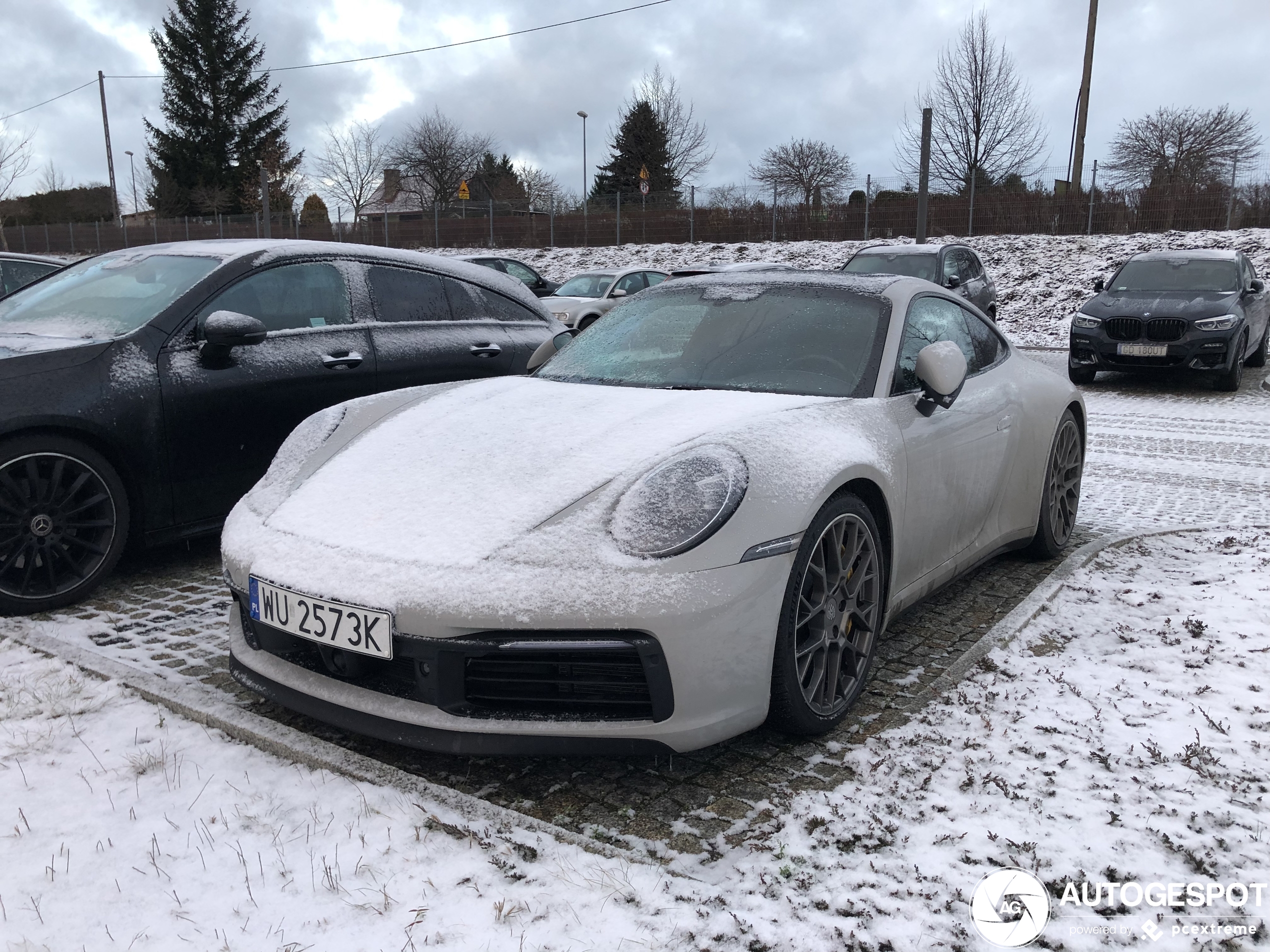 Porsche 992 Carrera 4S