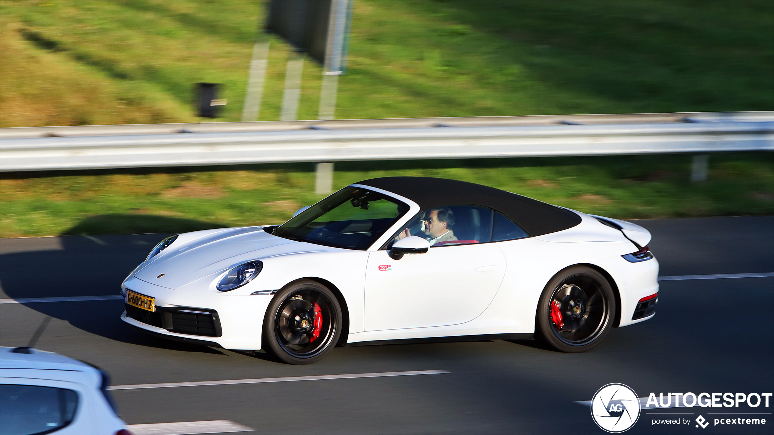 Porsche 992 Carrera 4S Cabriolet