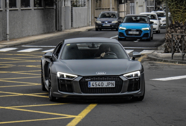 Audi R8 V10 2015