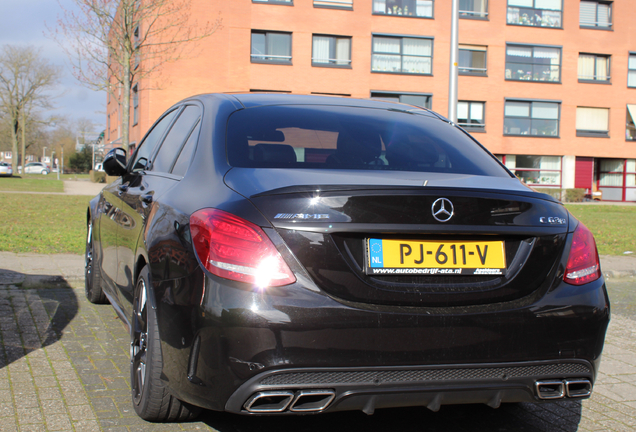 Mercedes-AMG C 63 W205