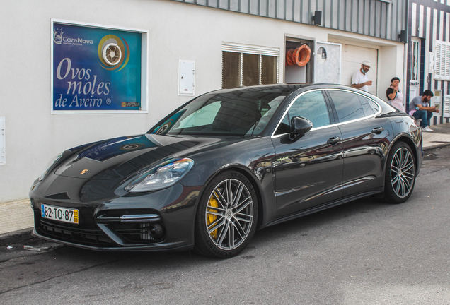 Porsche 971 Panamera Turbo S E-Hybrid