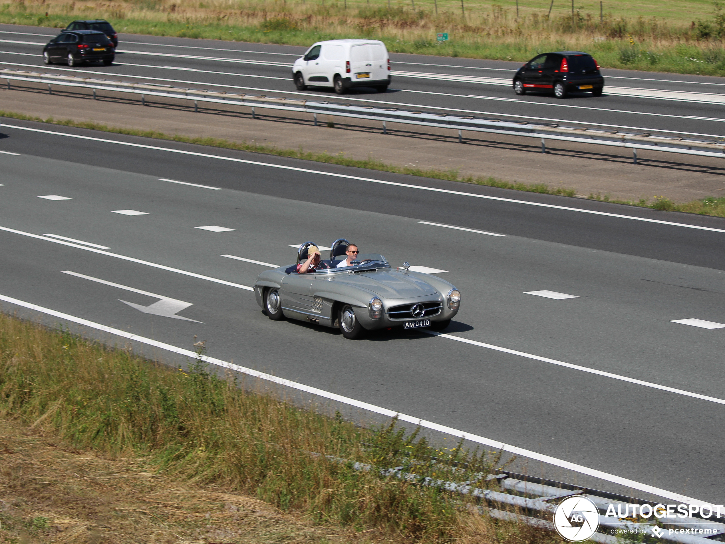 Mercedes-Benz 300 SLS