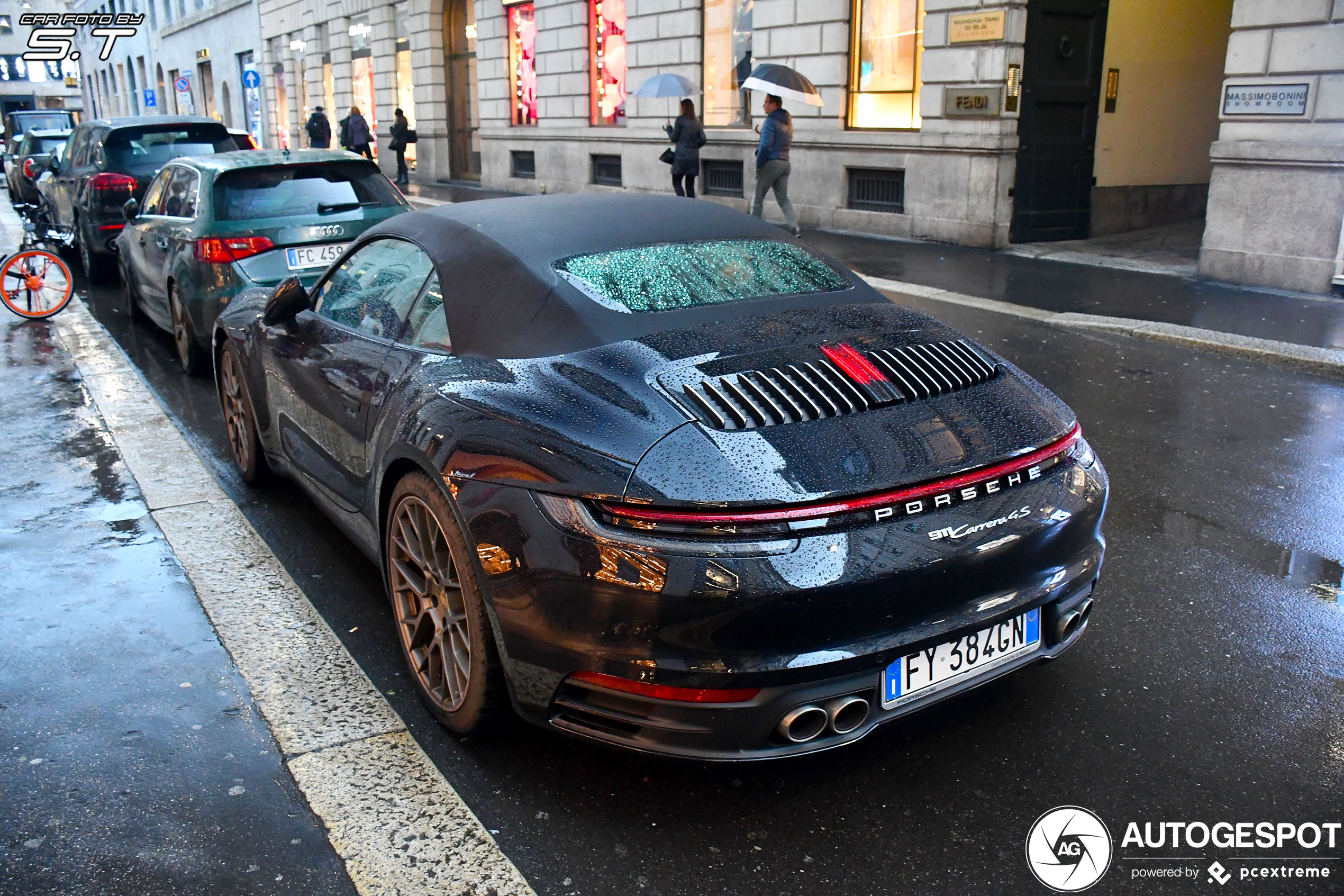 Porsche 992 Carrera 4S Cabriolet