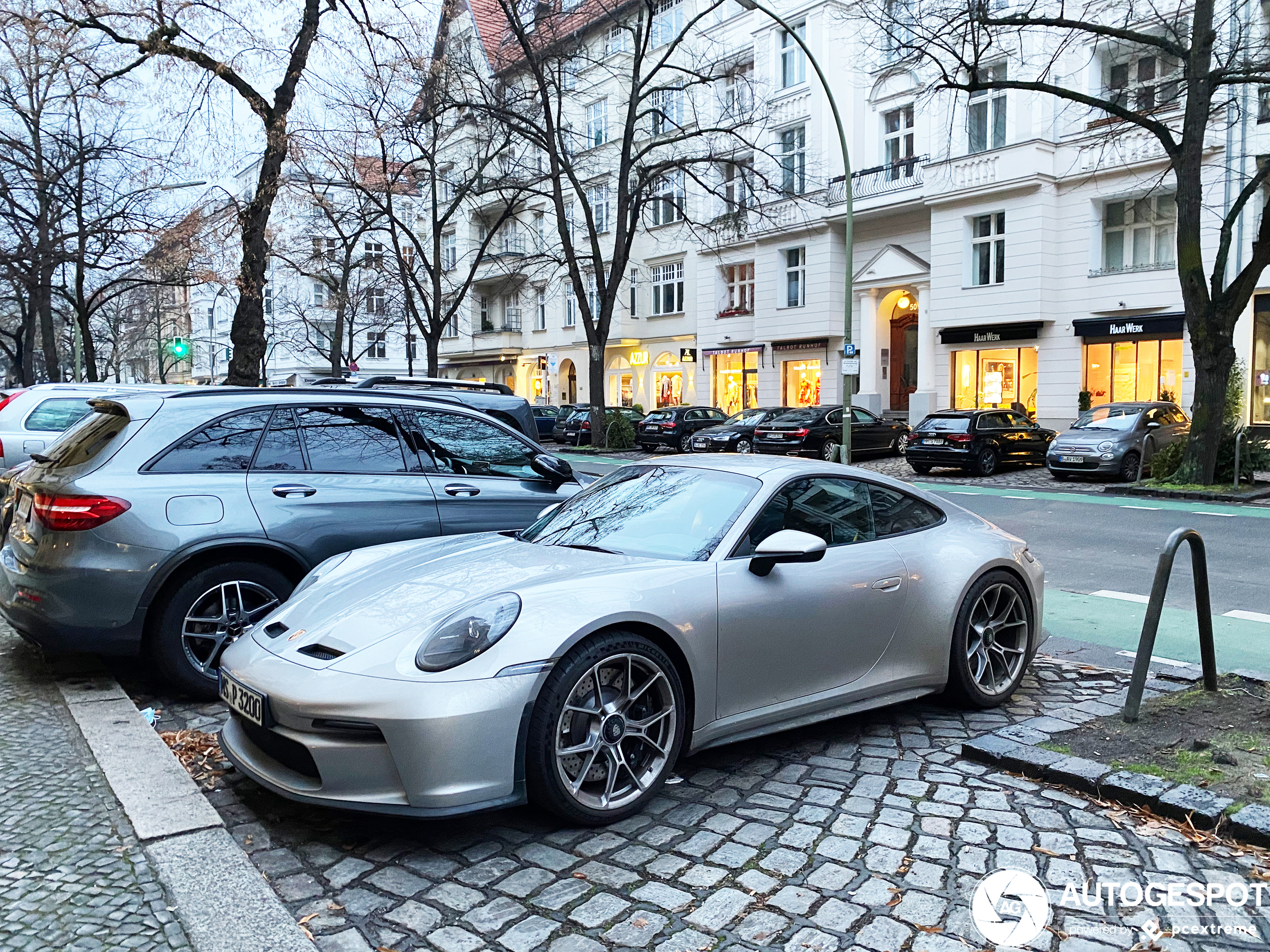 Porsche 992 GT3 Touring