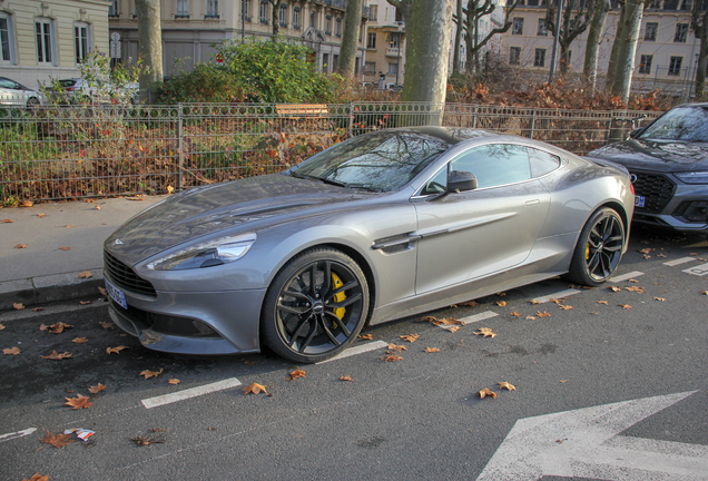 Aston Martin Vanquish 2013