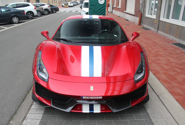 Ferrari 488 Pista