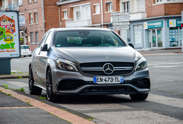 Mercedes-AMG A 45 W176 2015