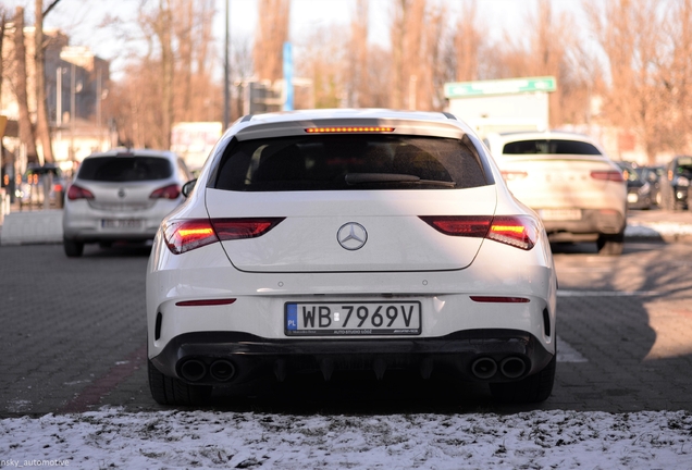 Mercedes-AMG CLA 45 Shooting Brake X118