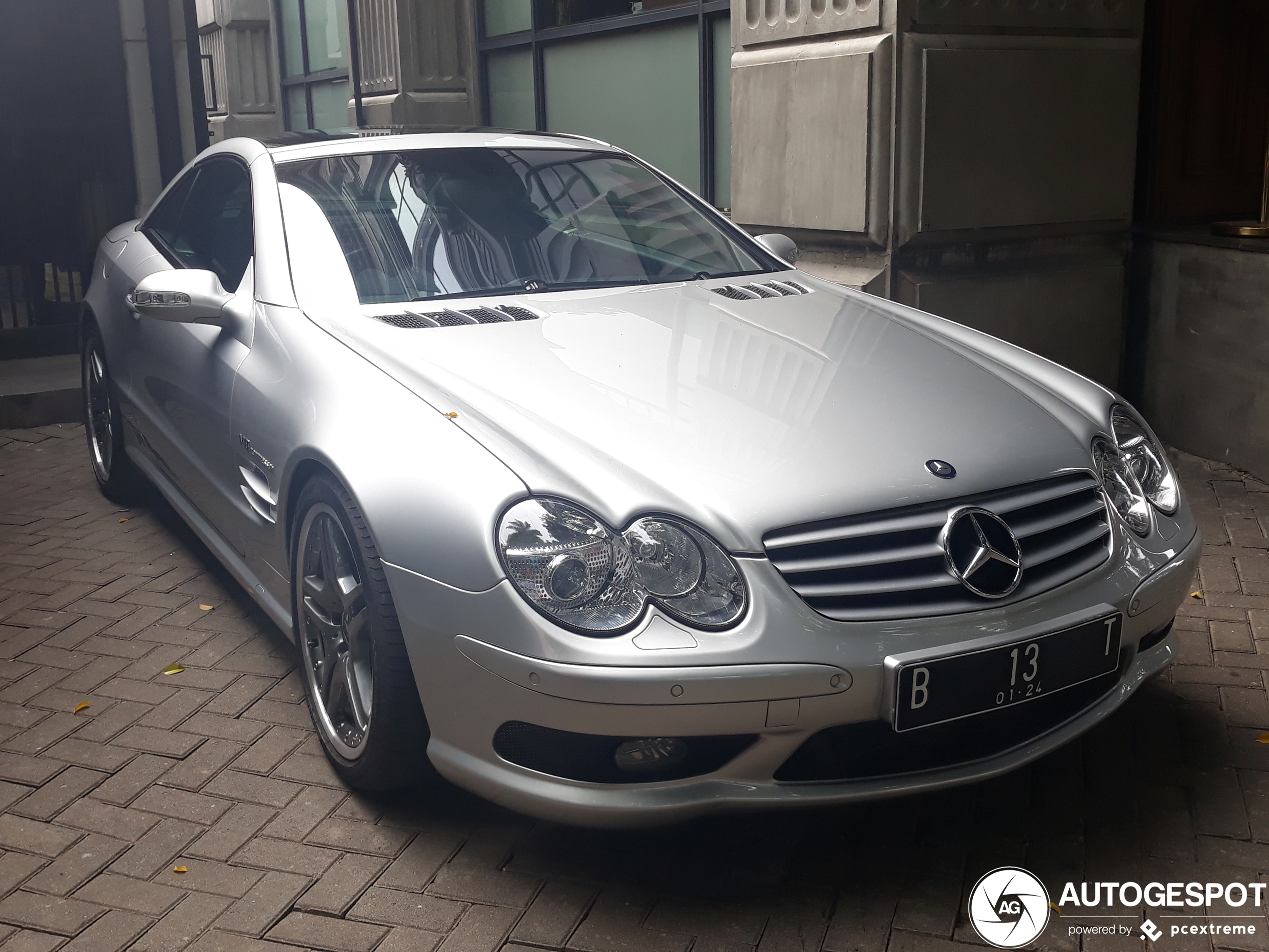 Mercedes-Benz SL 55 AMG R230