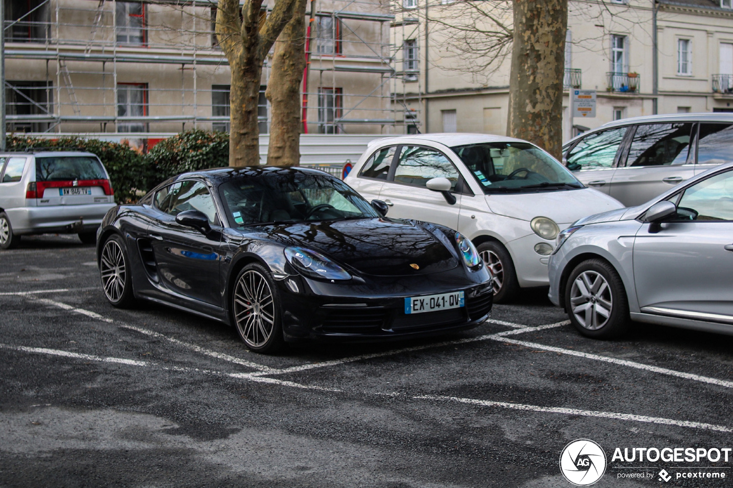 Porsche 718 Cayman S