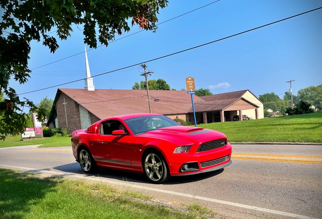 Ford Mustang Roush RS 2013