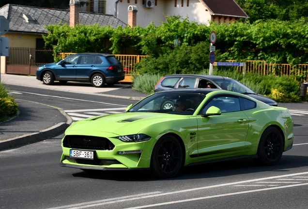 Ford Mustang55 2020