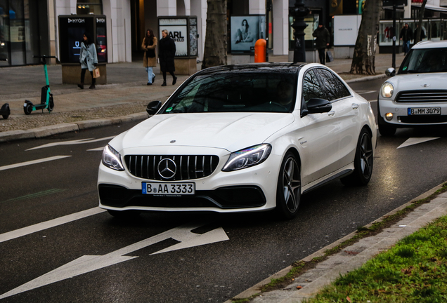 Mercedes-AMG C 63 S W205