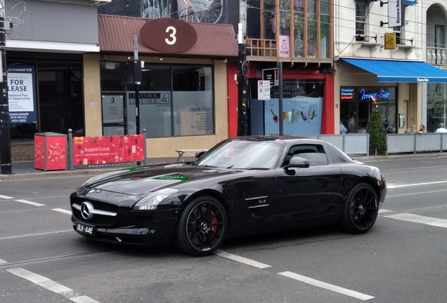 Mercedes-Benz SLS AMG