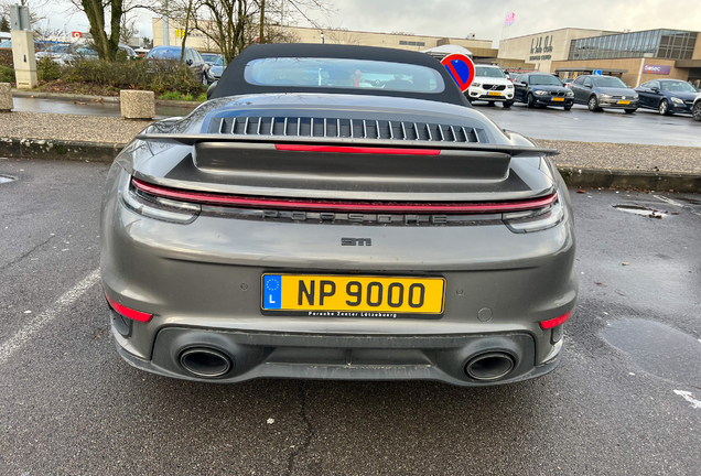 Porsche 992 Turbo Cabriolet