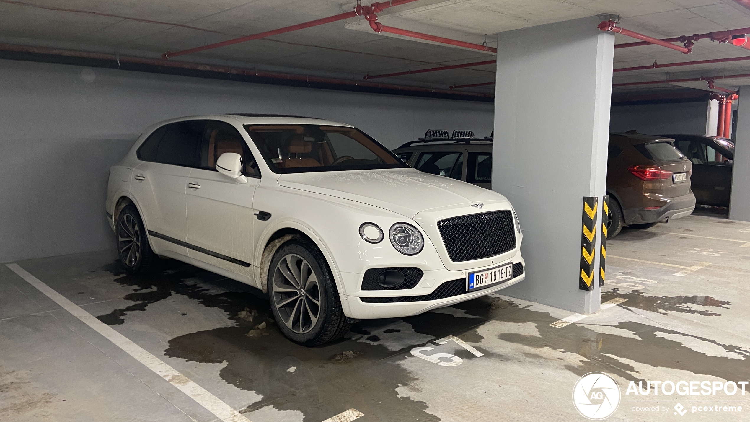 Bentley Bentayga V8