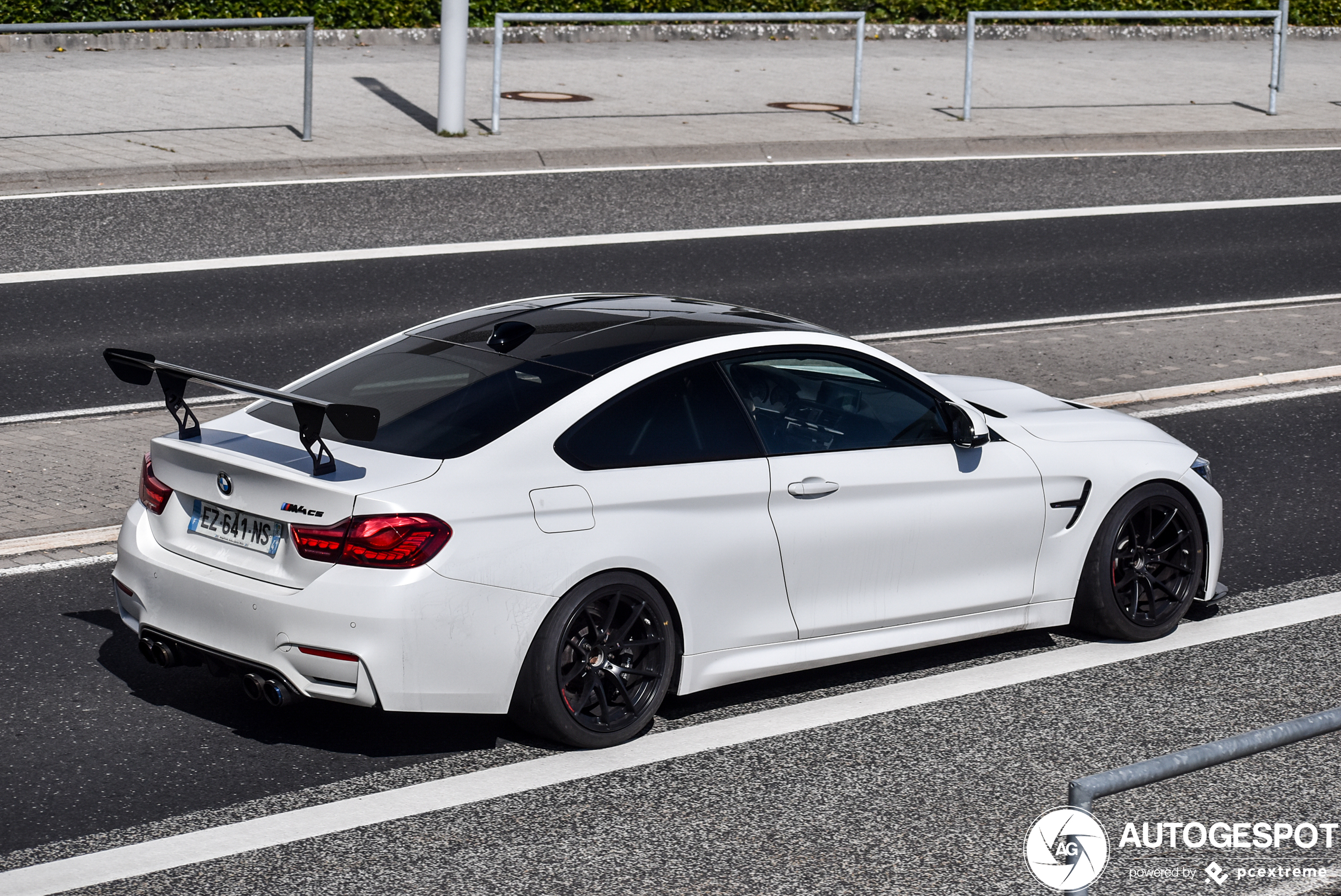 BMW M4 F82 CS