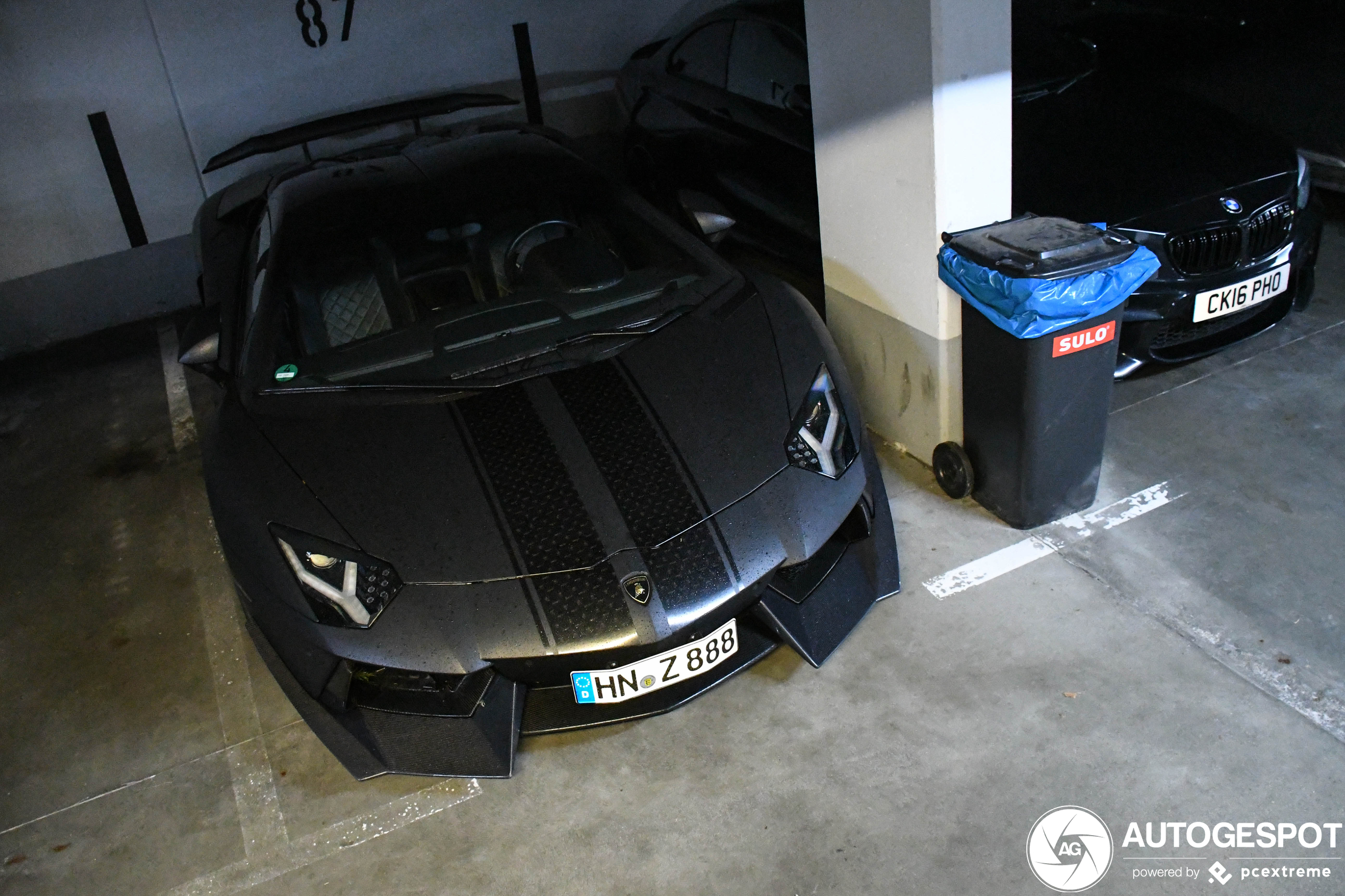 Lamborghini Aventador LP700-4 Roadster No Limit Custom