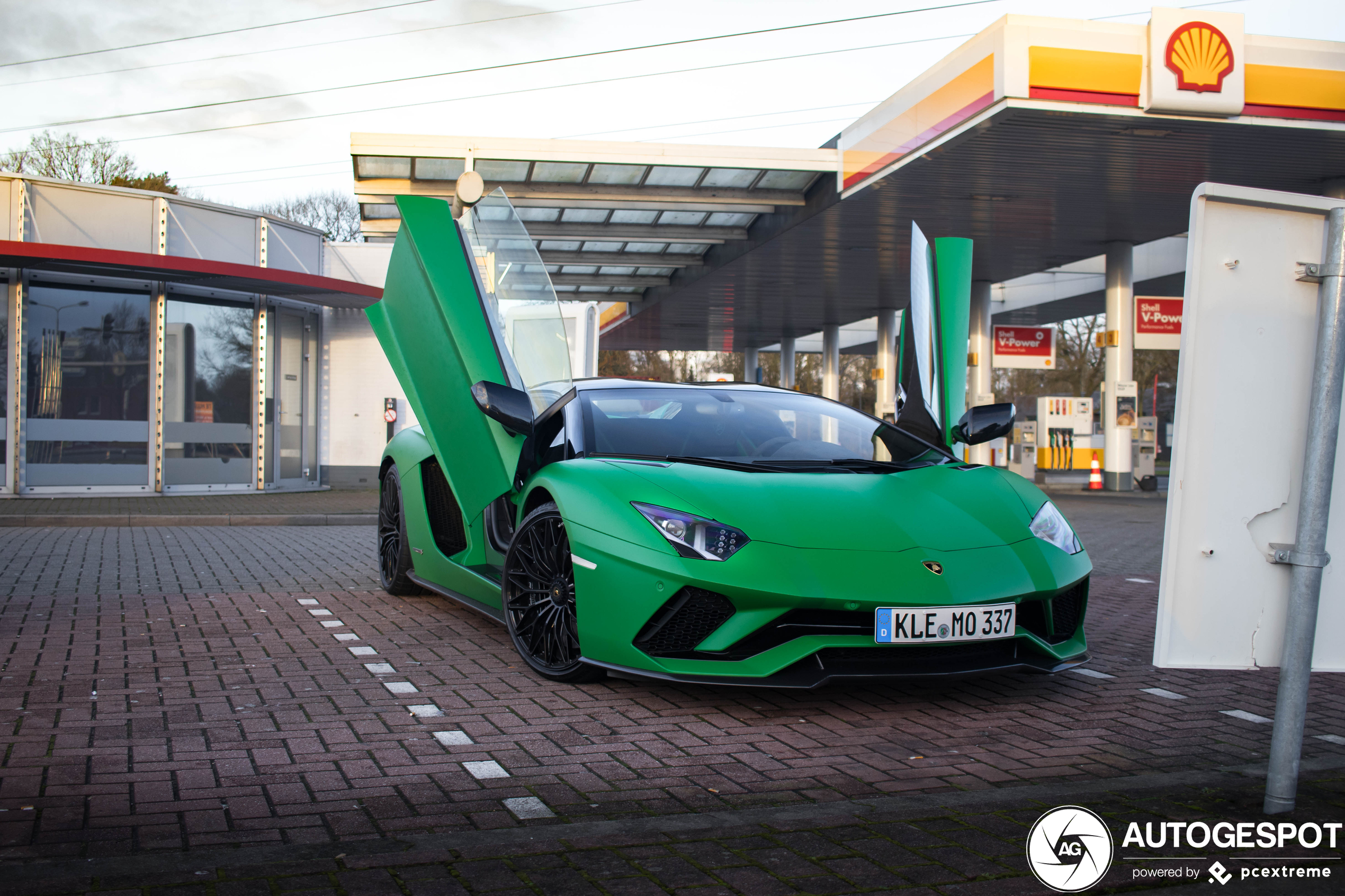 Lamborghini Aventador S LP740-4 Roadster