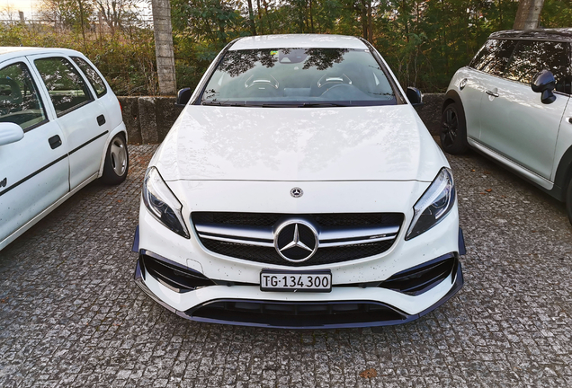 Mercedes-AMG A 45 W176 2015