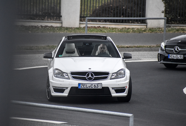 Mercedes-Benz C 63 AMG Coupé