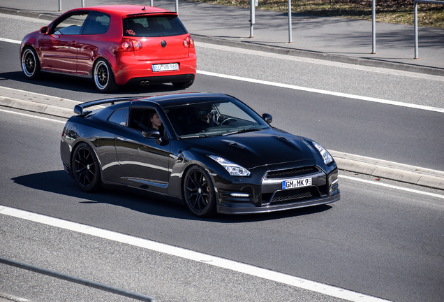 Nissan GT-R 2014