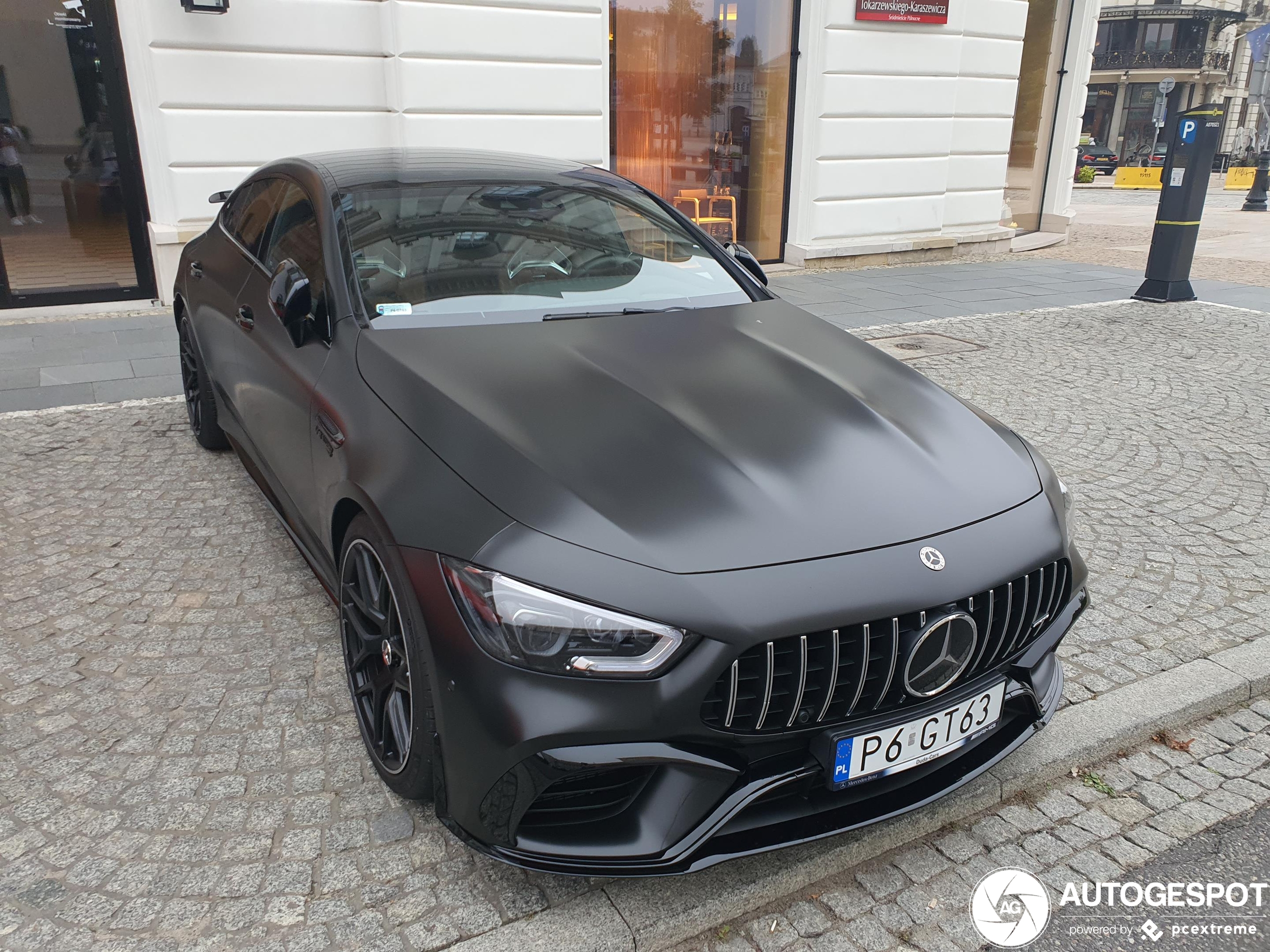 Mercedes-AMG GT 63 S X290