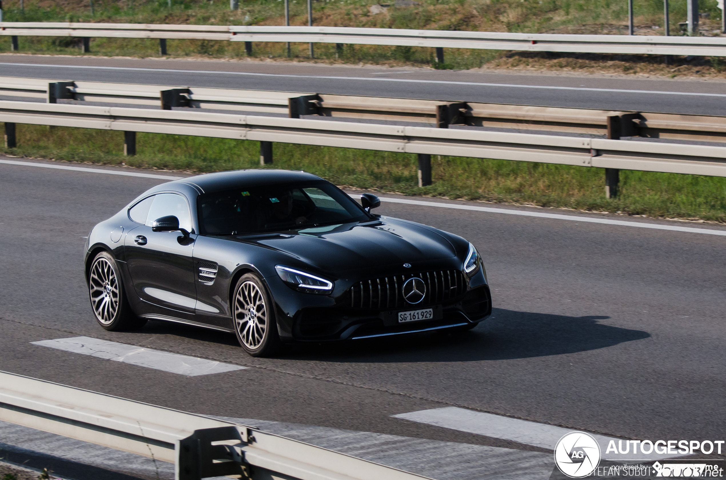 Mercedes-AMG GT C190 2019