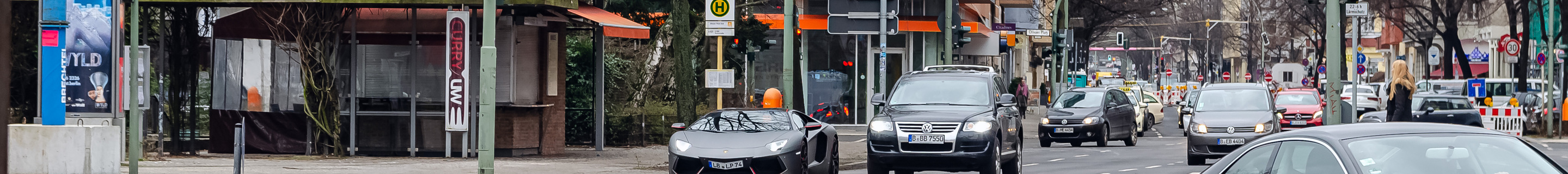 Lamborghini Aventador LP700-4 Pirelli Edition